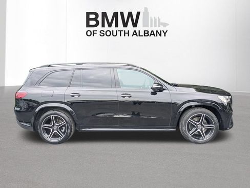 Used 2024 Mercedes-Benz GLS 450 4MATIC image 3