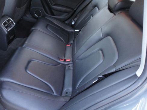 Used 2016 Audi A4 Premium Plus w/ Technology Package image 10