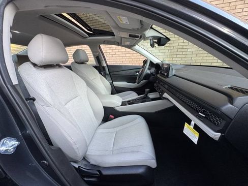 Used 2025 Honda Accord SE image 16