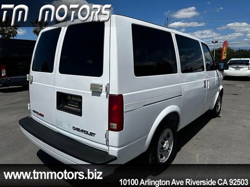 Used 2005 Chevrolet Astro Passenger AWD image 21