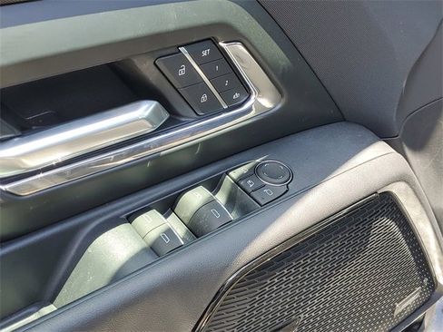 New 2025 Chevrolet Silverado EV LT image 17