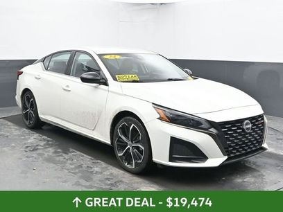 Used 2024 Nissan Altima 2.5 SR