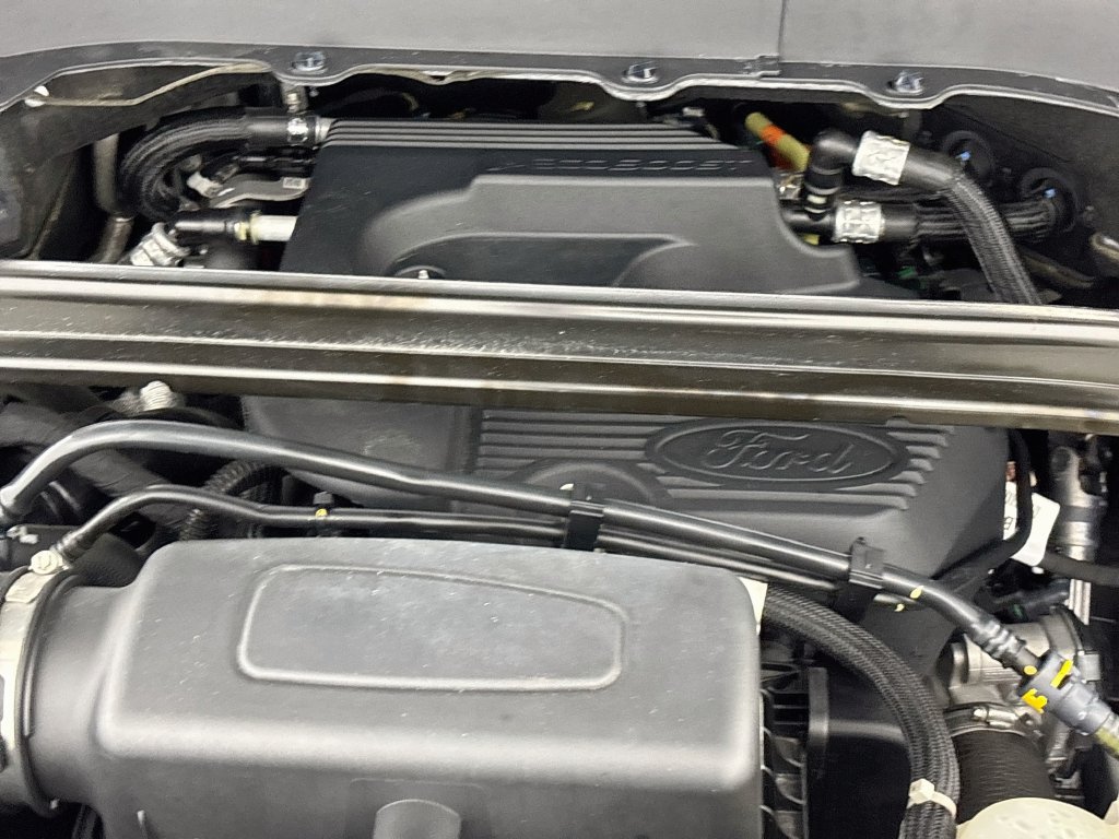 Used 2020 Ford Explorer Limited RWD image 30