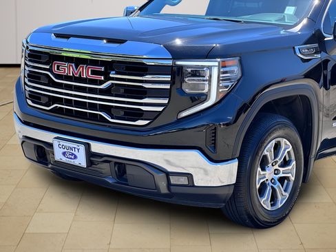 Used 2024 GMC Sierra 1500 SLT AWD/4WD image 33