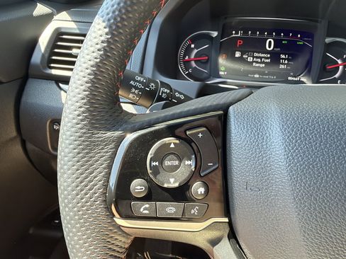 Used 2025 Honda Passport Black Edition image 27
