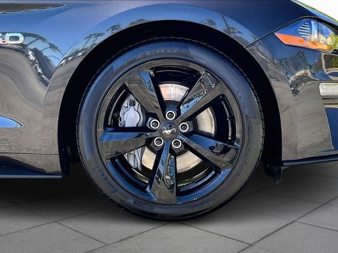 Used 2022 Ford Mustang GT image 10