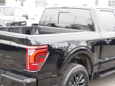 Used 2024 Ford F150 Lariat image 12
