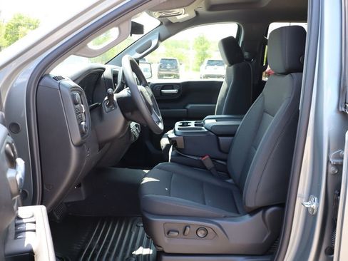 New 2026 Chevrolet Silverado 1500 Custom Trail Boss w/ LPO, Dark Essentials Package AWD/4WD image 13