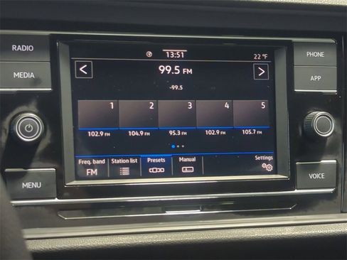 Used 2023 Volkswagen Jetta S image 20