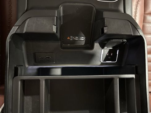 Used 2024 GMC Sierra 1500 Denali Ultimate image 39