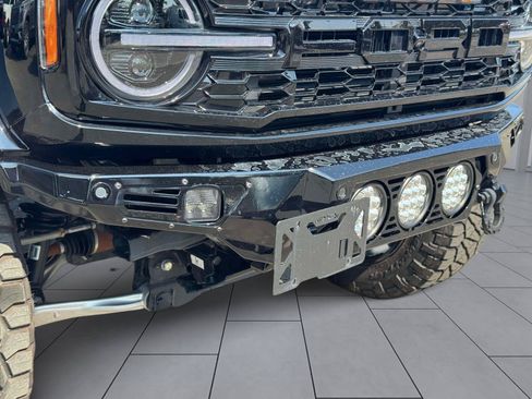Used 2025 Ford Bronco Outer Banks AWD/4WD image 12