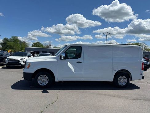 Used 2016 Nissan NV 2500 SV w/ Technology Package image 8
