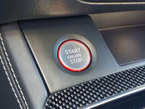 Used 2022 Audi SQ5 Premium Plus w/ Premium Plus Package image 31