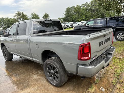 Used 2026 RAM 2500 Laramie w/ Night Edition AWD/4WD image 6