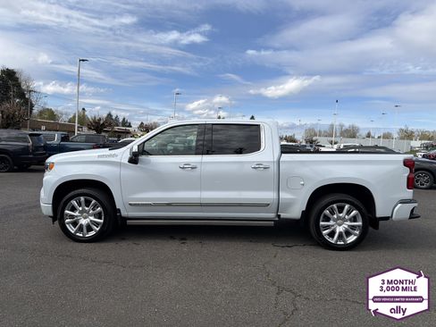 Used 2026 Chevrolet Silverado 1500 High Country image 2