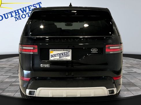 Used 2020 Land Rover Discovery Landmark AWD/4WD image 6