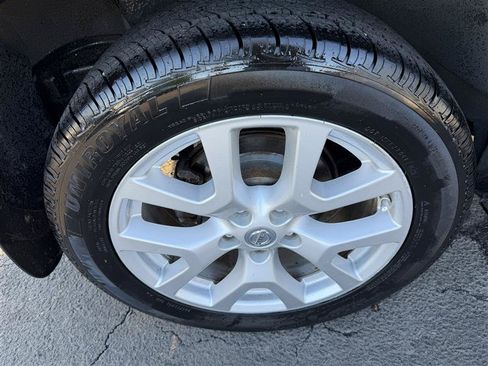 Used 2013 Nissan Rogue SL AWD/4WD image 18