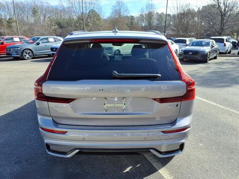 New 2026 Volvo XC60 B5 Ultra w/ Protection Package Premier image 4