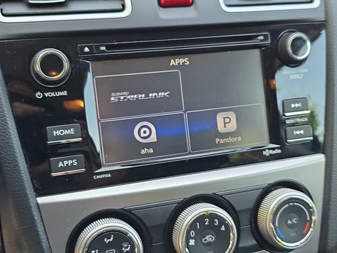Used 2017 Subaru Crosstrek 2.0i Premium AWD/4WD image 20
