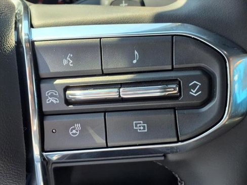 New 2025 GMC Yukon Elevation w/ LPO, Get Active Package image 13