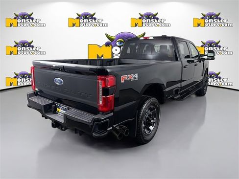 Used 2023 Ford F250 Lariat w/ Lariat Ultimate Package image 5