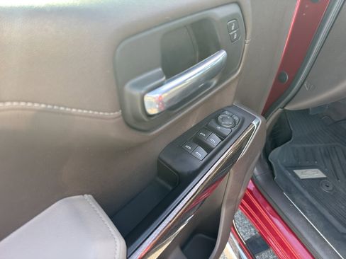 Used 2019 Chevrolet Silverado 1500 LT w/ All-Star Edition image 19