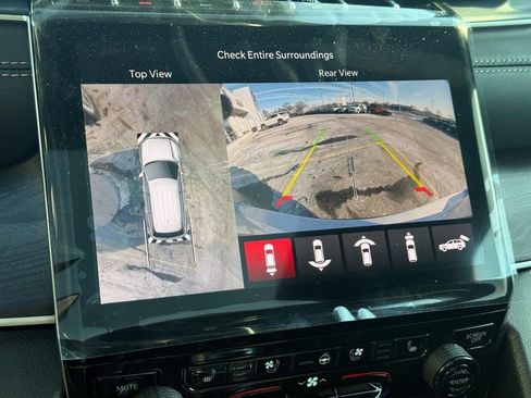 New 2025 Jeep Grand Cherokee L Limited w/ Luxury Tech Group II AWD/4WD image 19