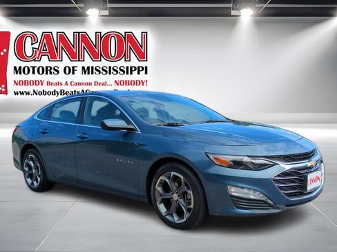 Used 2024 Chevrolet Malibu LT FWD image 3