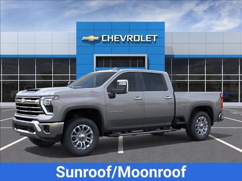 New 2026 Chevrolet Silverado 2500 LTZ w/ LTZ Premium Package AWD/4WD image 2