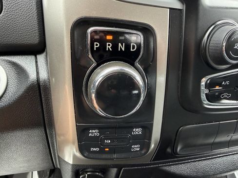 Used 2016 RAM 1500 Big Horn AWD/4WD image 3