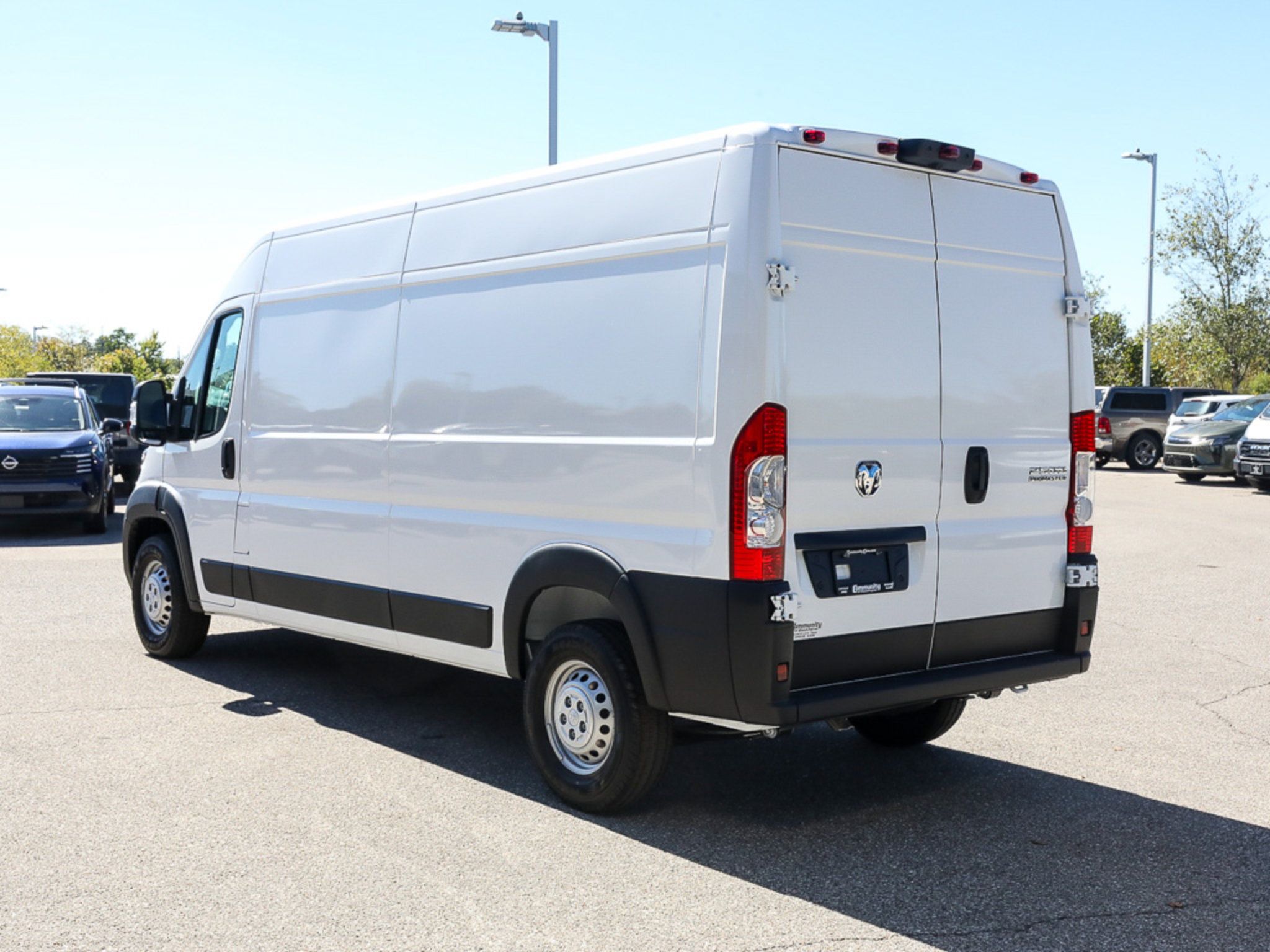 New 2026 RAM ProMaster 2500 w/ Convenience Group FWD image 4