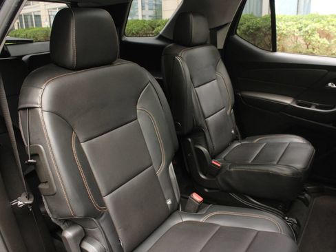 Used 2019 Chevrolet Traverse RS AWD/4WD image 21