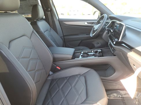 New 2026 Volkswagen Atlas Cross Sport SE image 10