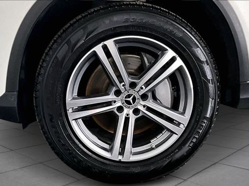 Used 2022 Mercedes-Benz GLC 300 GLC 300 image 11