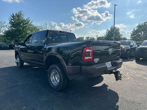 Used 2024 RAM 3500 Limited w/ Towing Technology Group AWD/4WD image 4