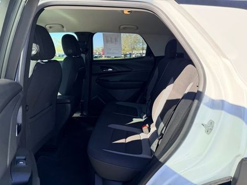 Used 2024 Chevrolet TrailBlazer LT image 8