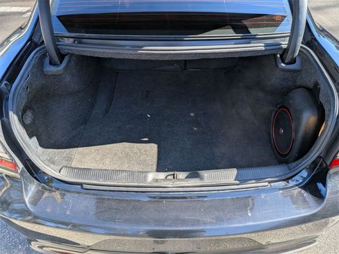 Used 2017 Dodge Charger R/T Scat Pack w/ Dynamics Package image 32