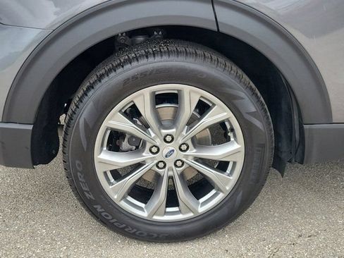 Certified 2023 Ford Explorer XLT w/ Equipment Group 202A RWD image 10