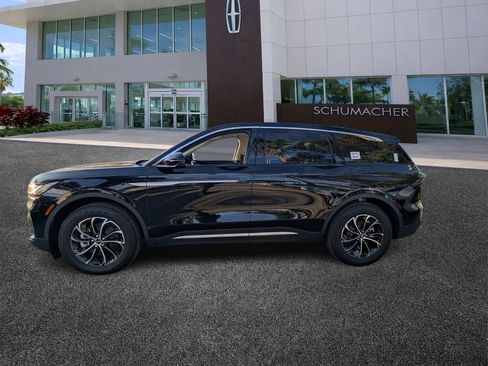 New 2026 Lincoln Nautilus Premier image 4