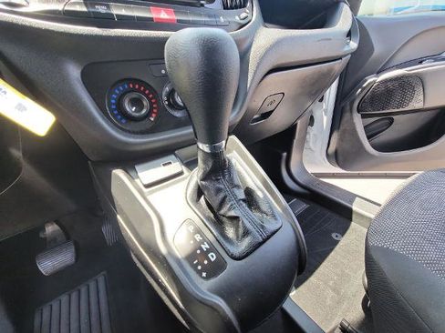 Used 2021 RAM ProMaster City Tradesman FWD image 15