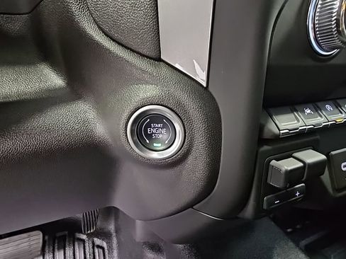 Used 2024 GMC Sierra 1500 Pro w/ Pro Value Package image 16