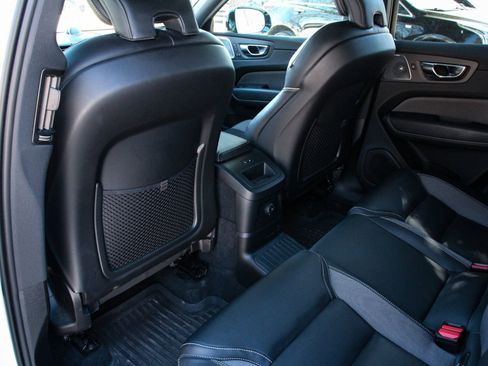 Used 2022 Volvo XC60 T8 Polestar w/ Protection Package Premier image 35