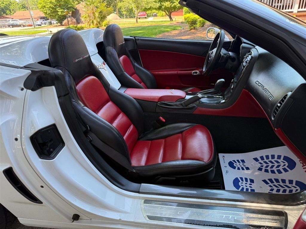 Used 2010 Chevrolet Corvette Grand Sport w/ Preferred Equipment Group RWD image 60