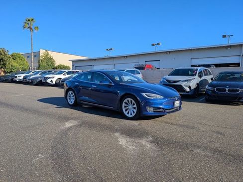 Used 2019 Tesla Model S 100D image 7