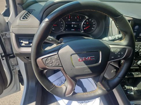 Used 2023 GMC Terrain AT4 AWD/4WD image 13