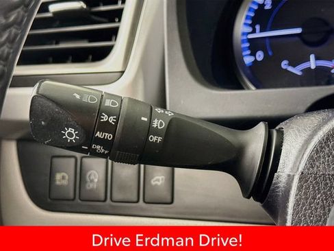 Certified 2018 Toyota Highlander Plus AWD/4WD image 15