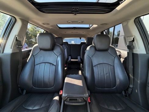 Used 2016 Buick Enclave Leather AWD/4WD image 52