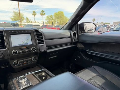 Used 2021 Ford Expedition Limited RWD image 28