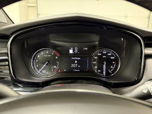 Used 2025 Cadillac XT5 Premium Luxury image 14