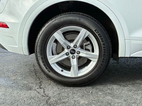 Used 2023 Audi Q5 2.0T Premium w/ Convenience Package image 49